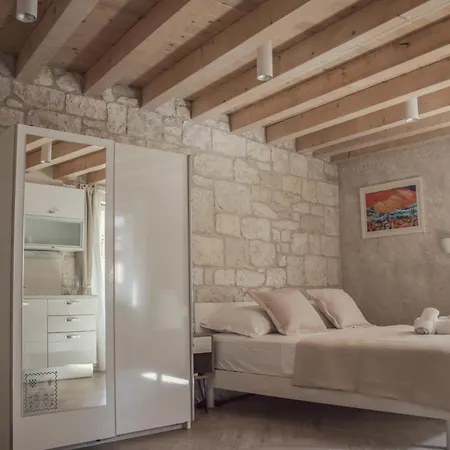 شقة Marcantun Spalatum In Diocletian Palace *