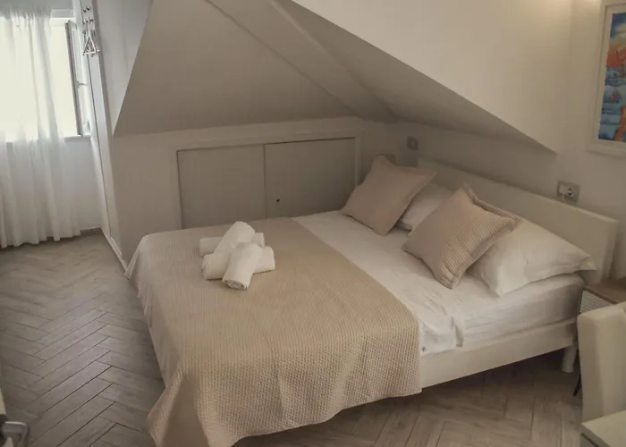 Marcantun Spalatum In Diocletian Palace Appartement Split