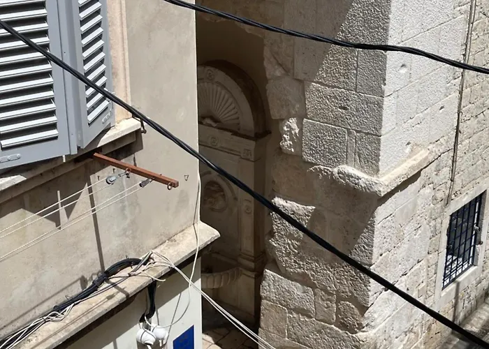 Marcantun Spalatum In Diocletian Palace Appartement Split