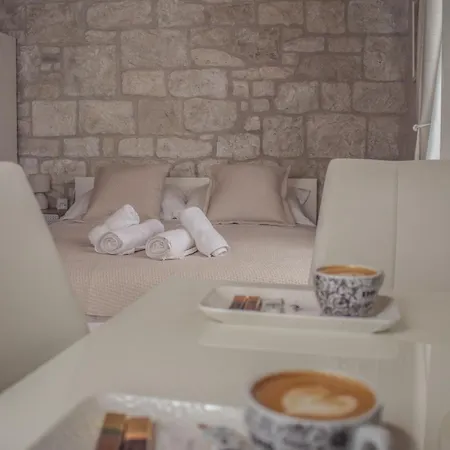 Apartment Marcantun Spalatum In Diocletian Palace Split