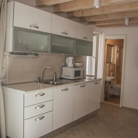 Apartment Marcantun Spalatum In Diocletian Palace Split