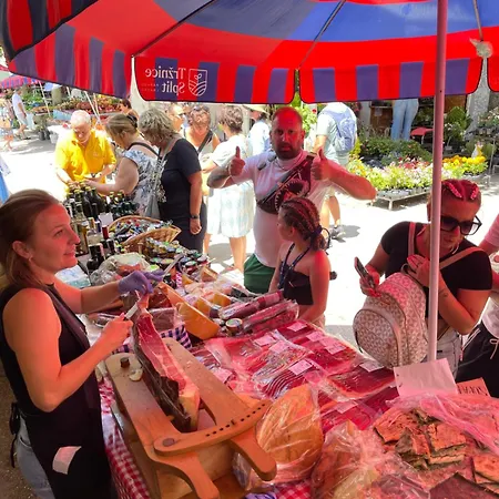 Apartment Marcantun Spalatum In Diocletian Palace Split